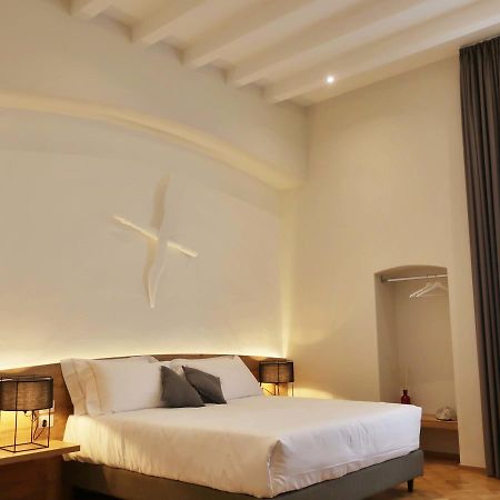 Bed and Breakfast Palazzo Marina Трані Екстер'єр фото