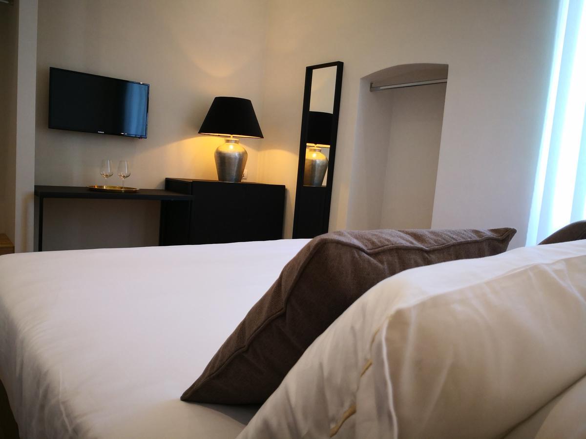 Bed and Breakfast Palazzo Marina Трані Екстер'єр фото