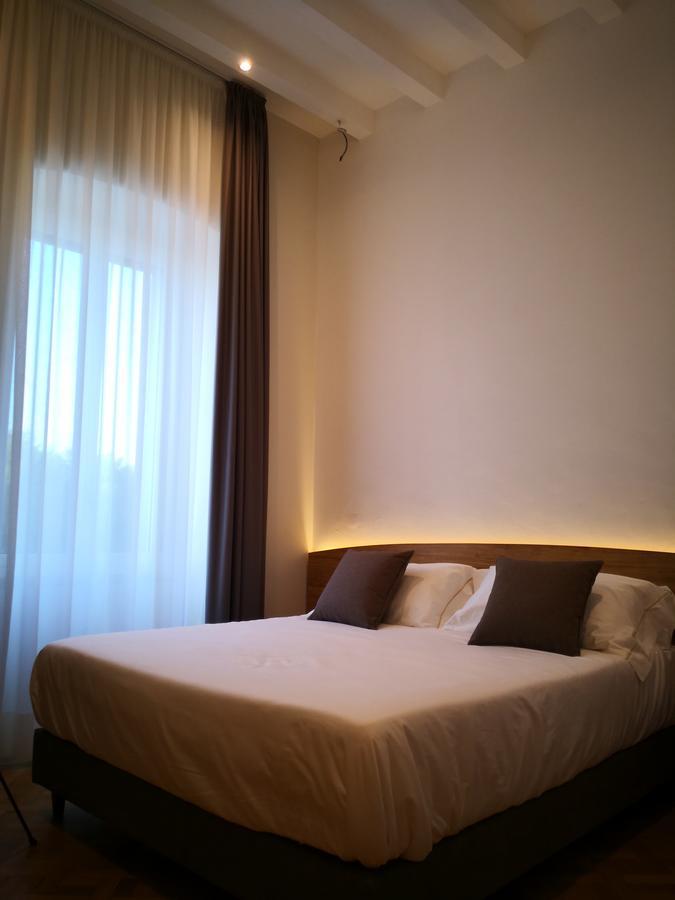 Bed and Breakfast Palazzo Marina Трані Екстер'єр фото