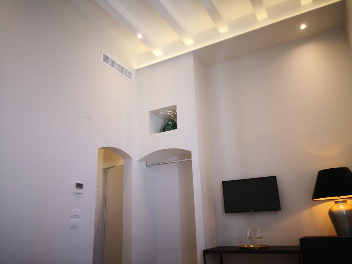 Bed and Breakfast Palazzo Marina Трані Екстер'єр фото